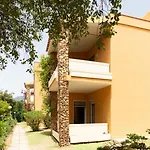 Maison Dora דירה *
