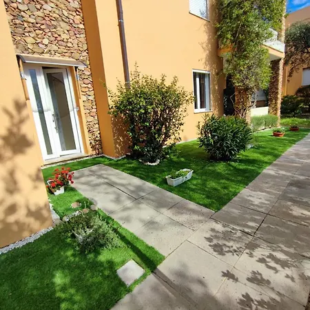 Maison Dora Lägenhet Villasimius